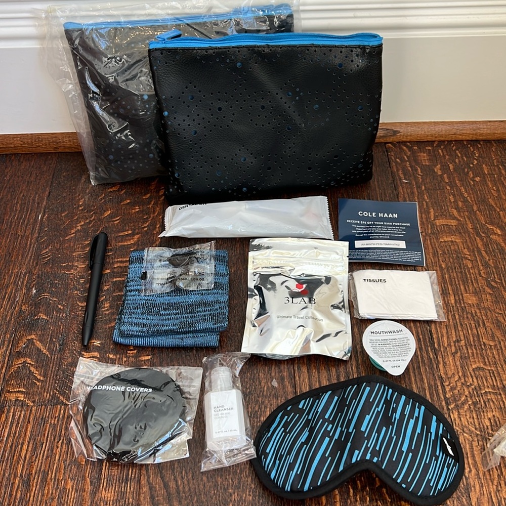 American Airlines Cole Haan Amenity Kit NWT
